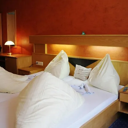 Panoramahotel Hauserhof Hotel Hermagor-Pressegger See